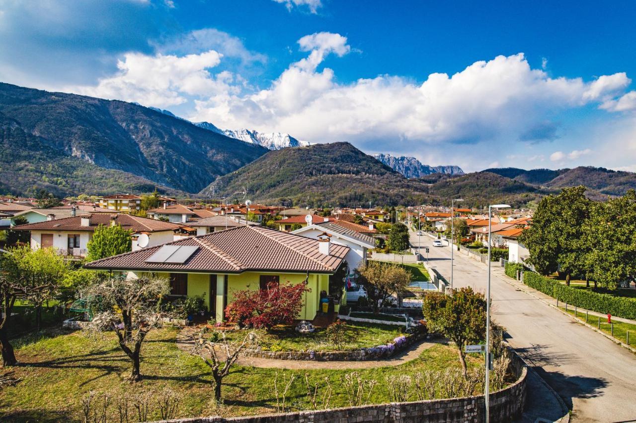Appartamento Borgo Peschiere Maniago Exterior photo