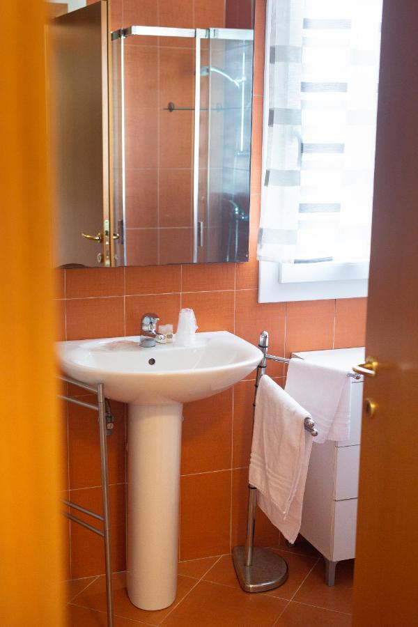 Appartamento Borgo Peschiere Maniago Exterior photo